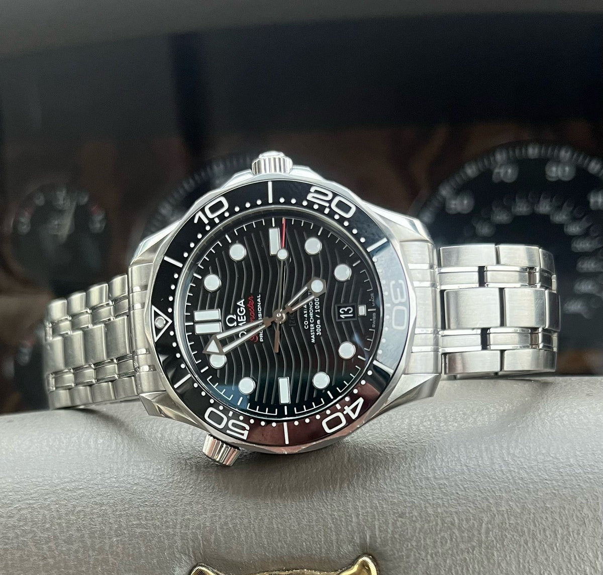 Omega Seamaster 300m Black ceramic 42mm